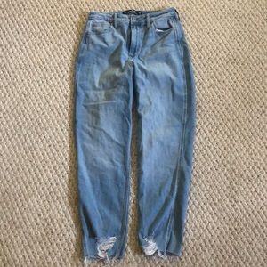 Hollister Curvy Mom Jeans